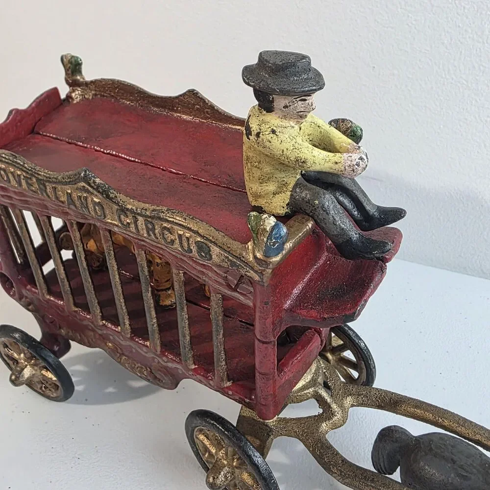 Vintage Cast Iron Horse Drawn OVERLAND Circus Wagon Toy With Tiger & Driver Read